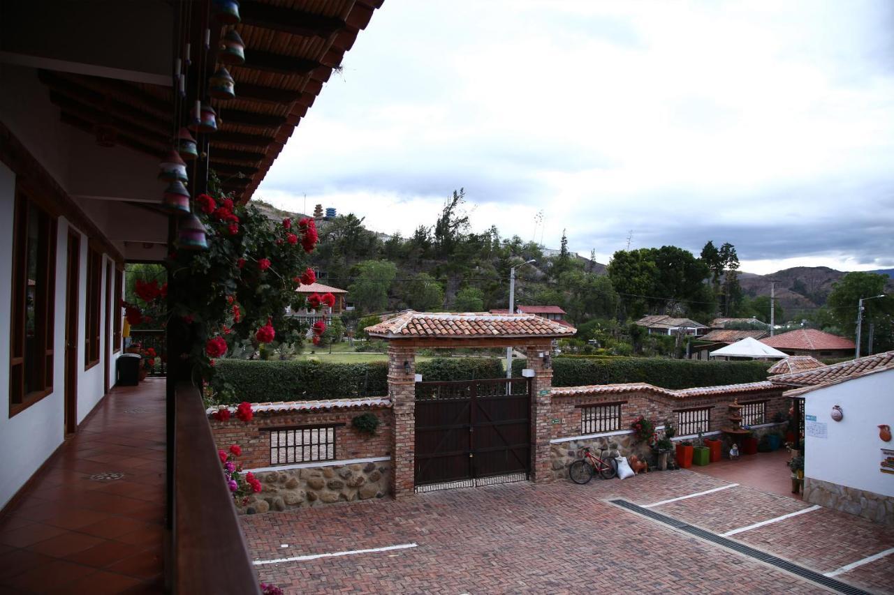 Hotel Villa Alegria Sáchica Exterior photo