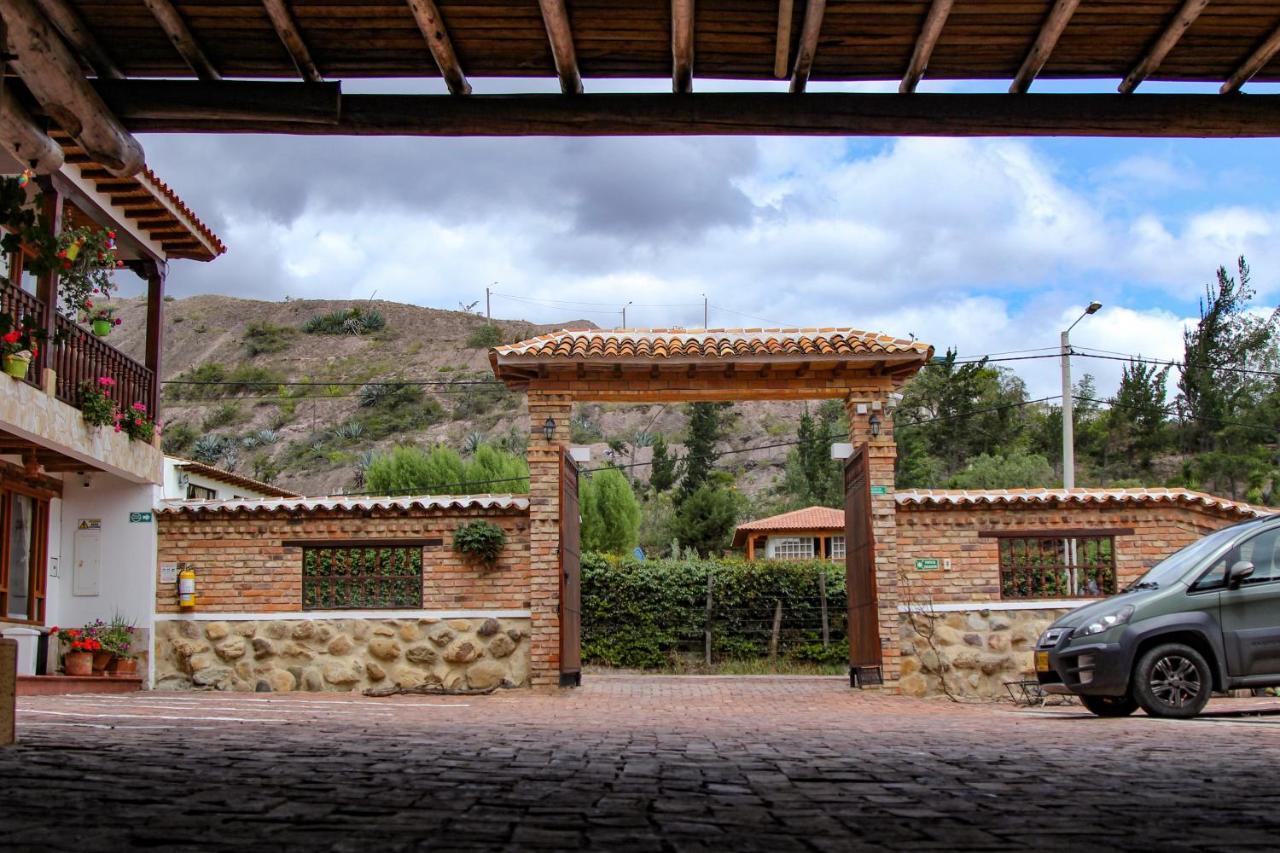 Hotel Villa Alegria Sáchica Exterior photo